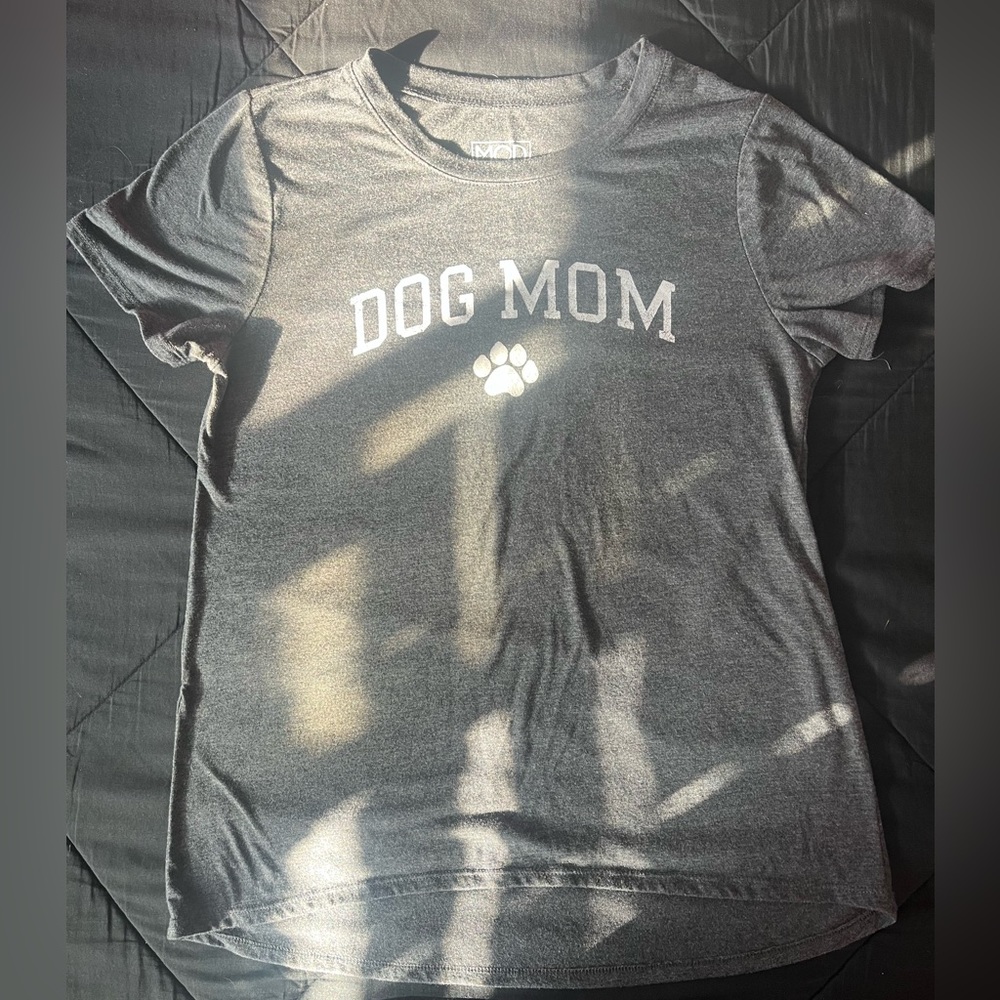 Women’s XL Dog Mom Tee